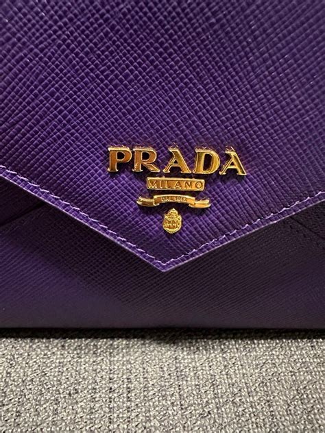 Prada Vitello Move Wallet 